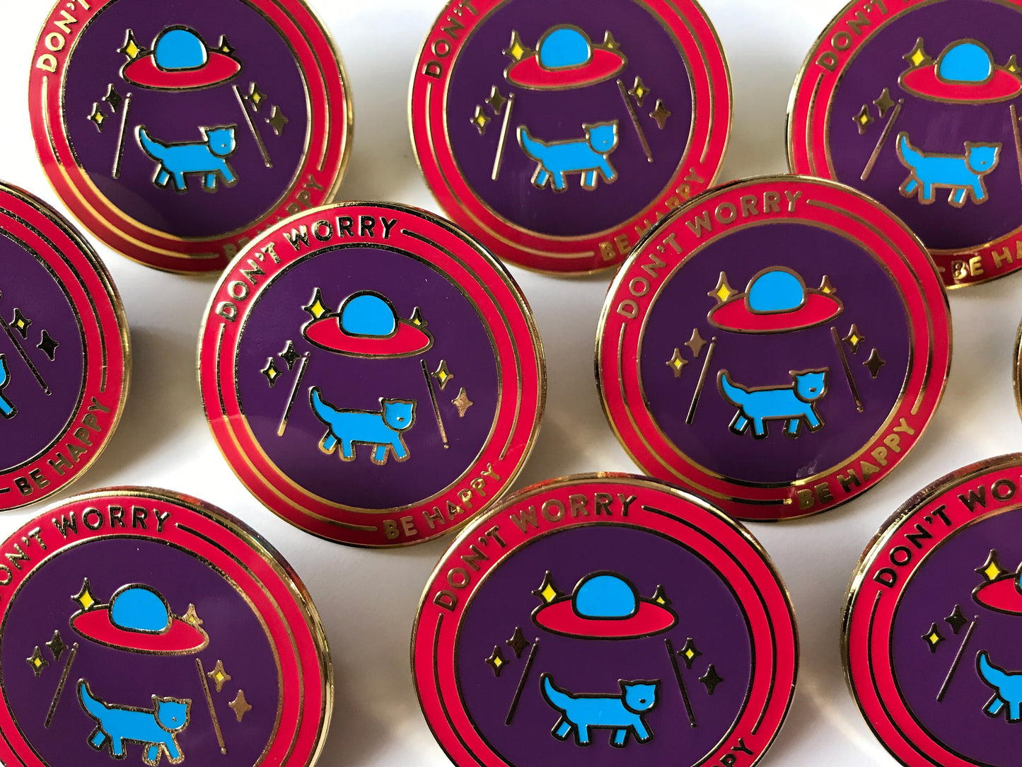 Don't Worry, Be Happy (Variant) - Enamel Pin